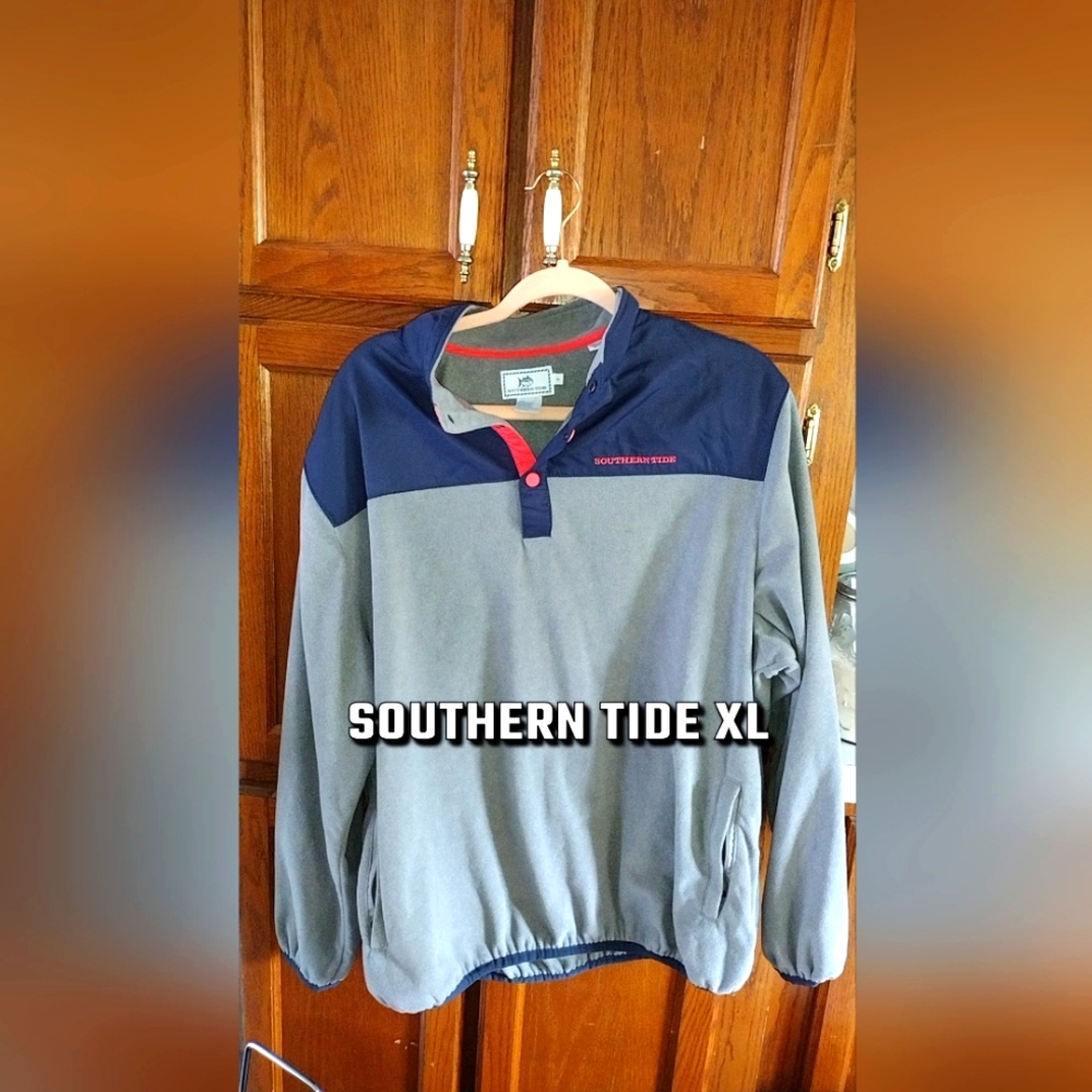 Southern Tide navigational Fleece pullover